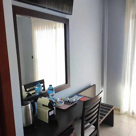 A Bota Hotel 3*