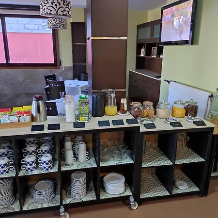 Готель A Bota 3*